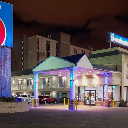 Motel 6 Elizabeth Nj Newark Liberty Intl Airport Экстерьер фото