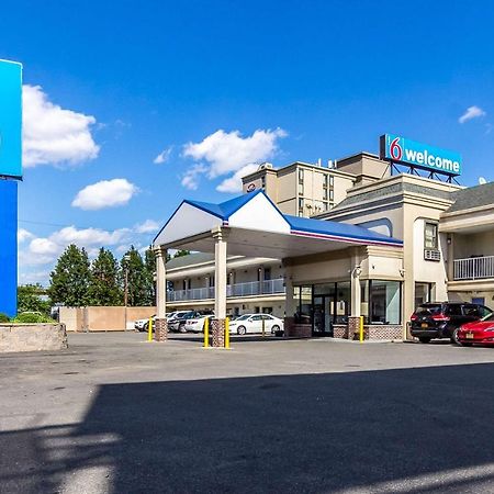 Motel 6 Elizabeth Nj Newark Liberty Intl Airport Экстерьер фото