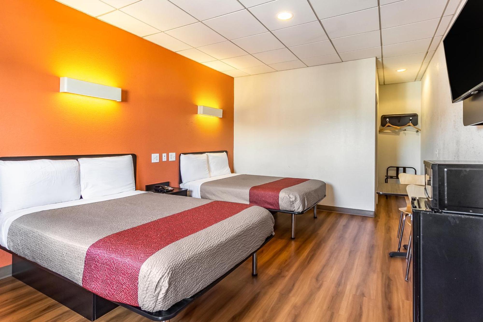 Motel 6 Elizabeth Nj Newark Liberty Intl Airport Экстерьер фото