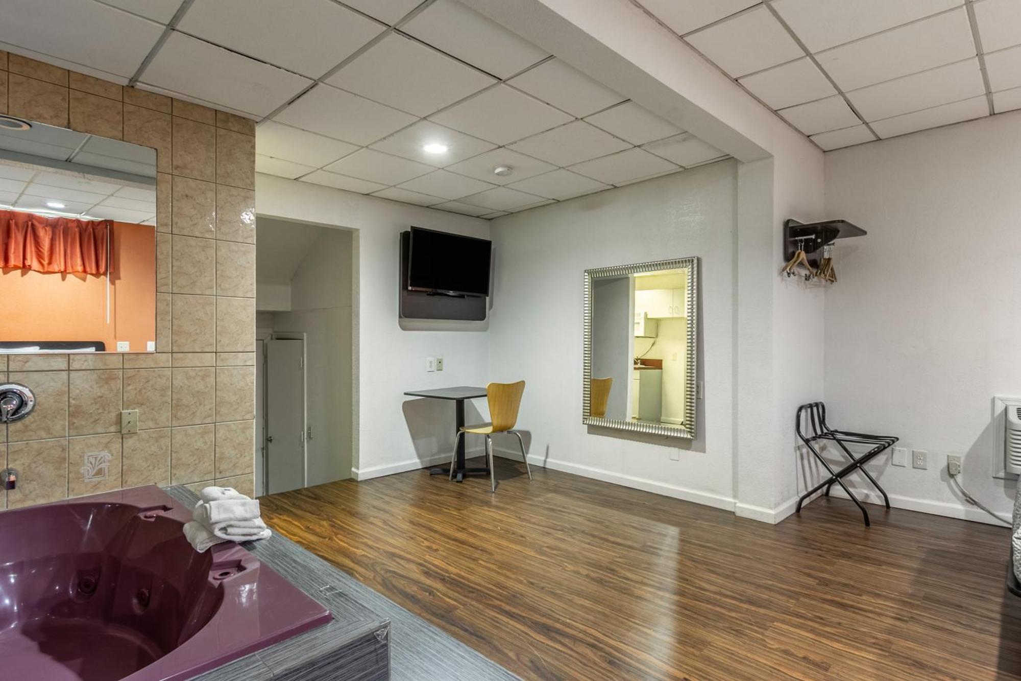 Motel 6 Elizabeth Nj Newark Liberty Intl Airport Экстерьер фото